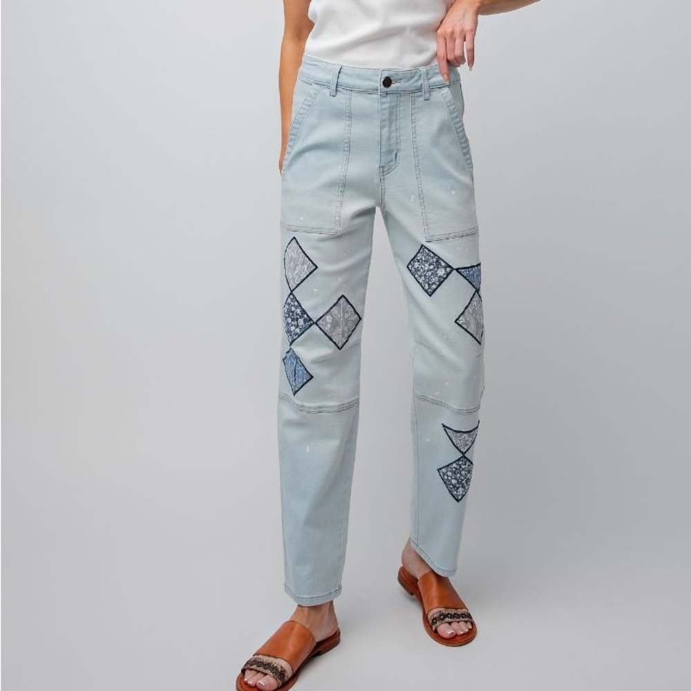 EASEL Women's Blue Patchwork Jeans MEDIUM